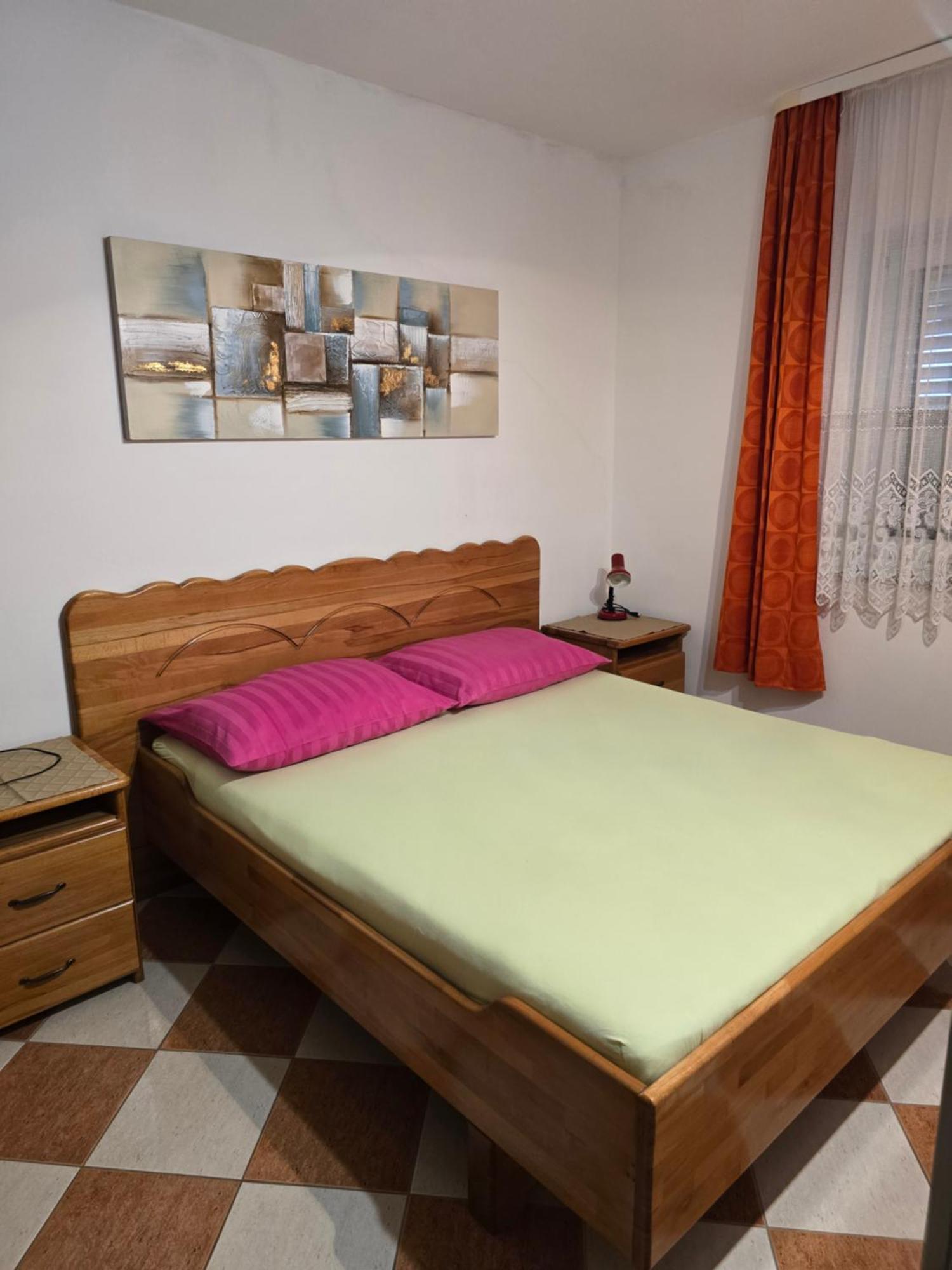 Apartments Mladenka Senj  Bagian luar foto